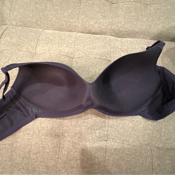 46DDD DEESSEE BRA NAVY LACE BRA - Picture 6 of 7